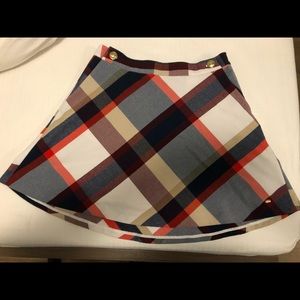 Tommy Hilfiger plaid a-line skirt (with pockets)